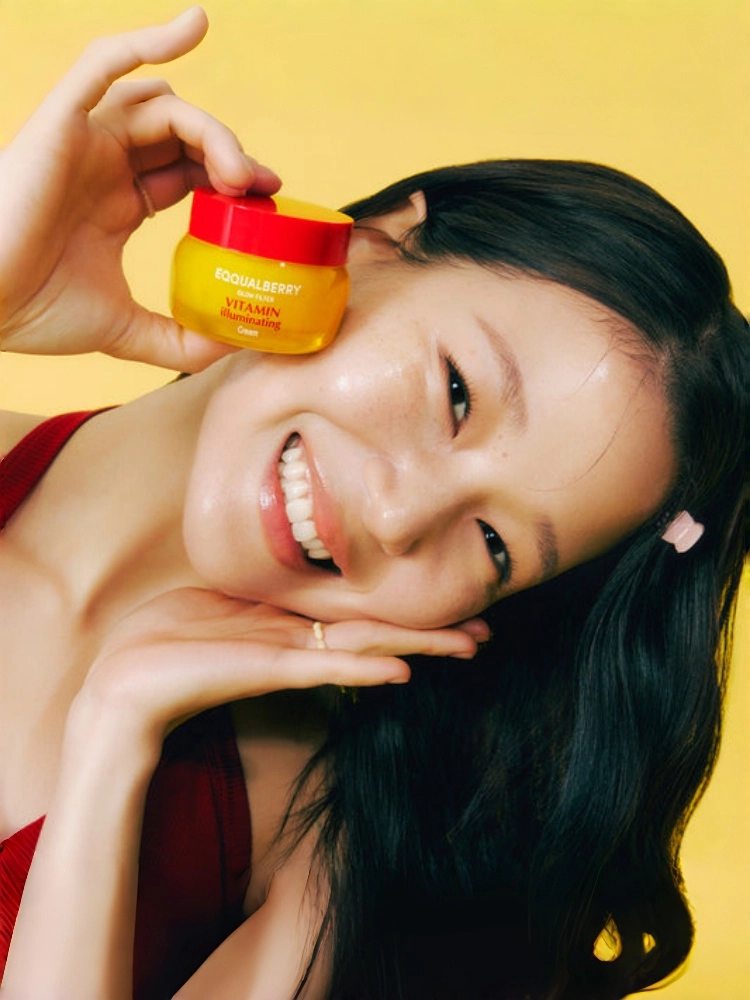 EQQUALBERRY Vitamin illuminating Toner Pads and Aloe PDRN Calming Cream